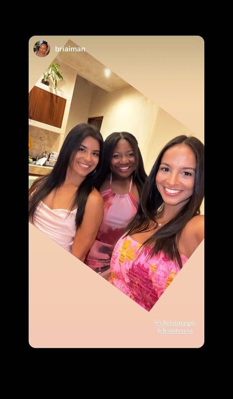 Christina Esposito OnlyFans-Bilder