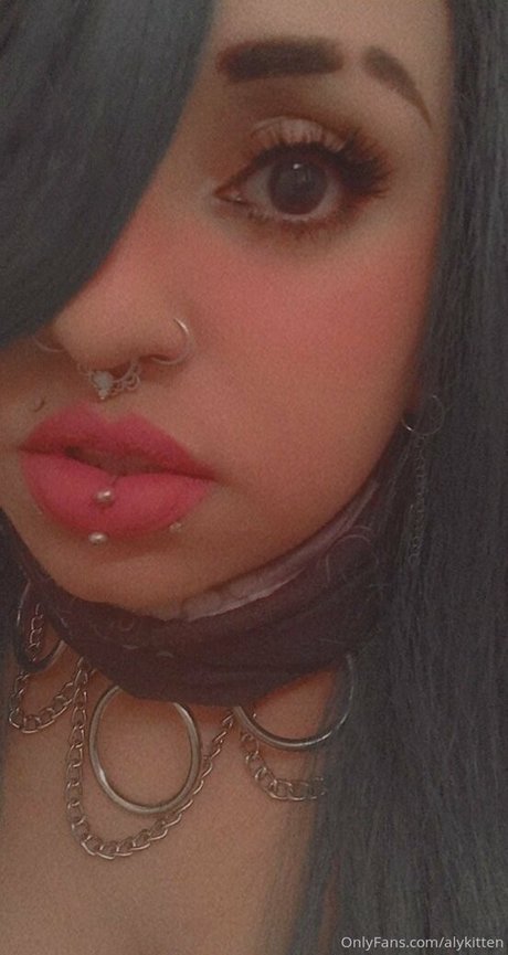 raeraejiggles Nackt auf OnlyFans