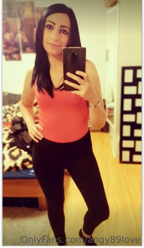 Angy89love Neue geleakte OnlyFans-Inhalte