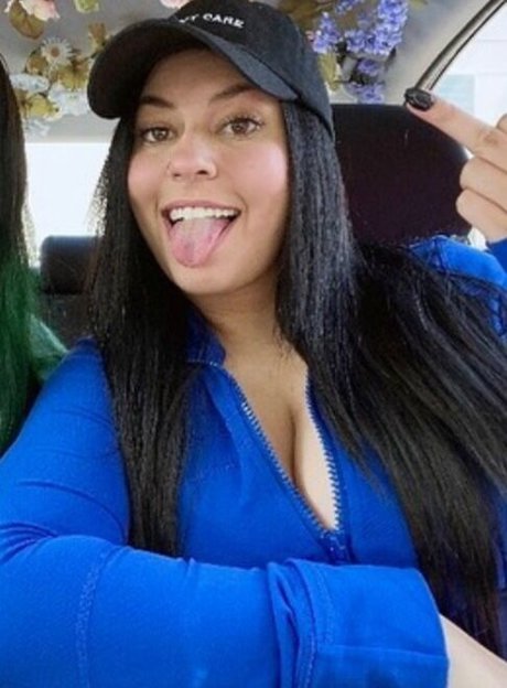 Larissa Cambusano OnlyFans Nacktbilder