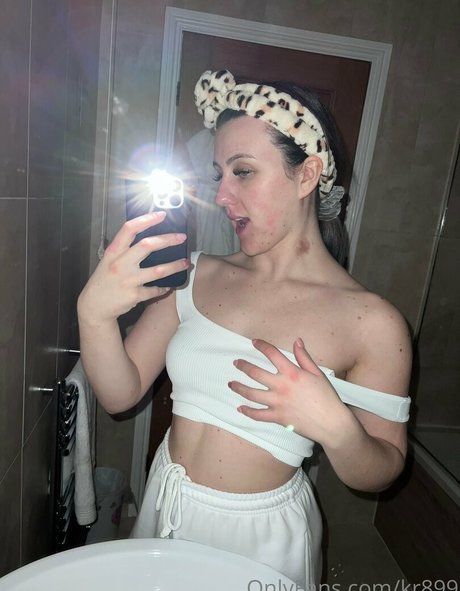 Katy Robertson OnlyFans-Leak