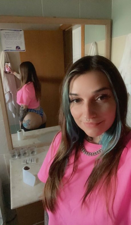 Aninha Buss OnlyFans Nacktbilder geleakt