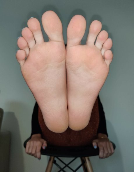 alicefrenchfeet Porn OnlyFans Leak