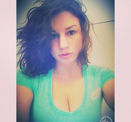 fuzyfruzsina Leaked OnlyFans Fotos