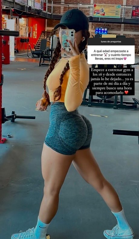 Sassi Z OnlyFans Inhalte