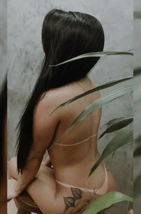 Mila Valentin Nacktbilder von OnlyFans geleakt