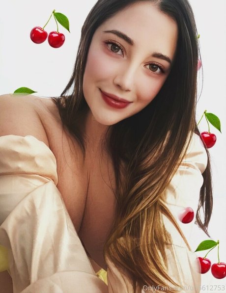 youritalianpetite OnlyFans Nacktbilder geleakt