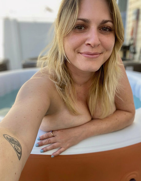 lindsaymariefelton NurlyFans-Brüste