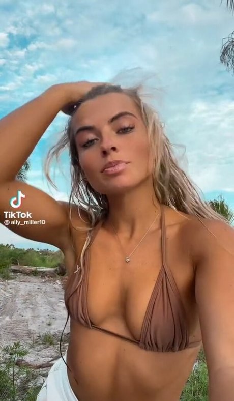 Ally Miller OnlyFans-Pornoleak