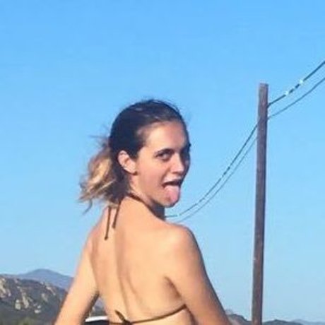 Alyson Stoner OnlyFans Bilder geleakt