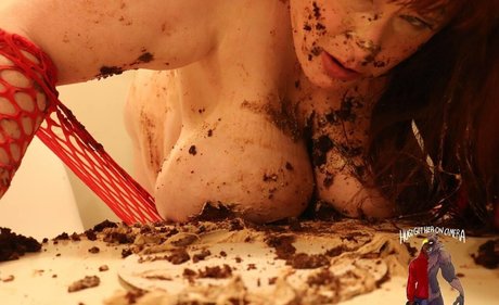 asstynmartyn OnlyFans Model Bilder