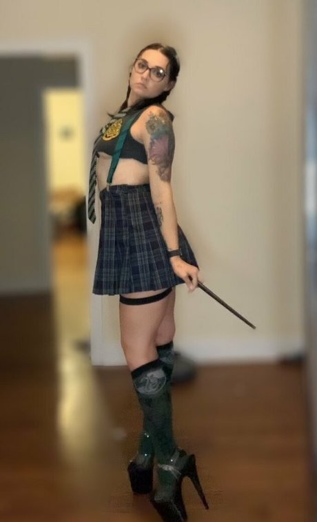 harloweclifton OnlyFans NSFW