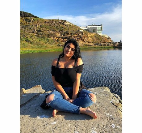 Charlotte Godoy OnlyFans nackt