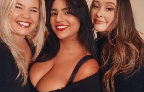 Charlotte Godoy Strip OnlyFans