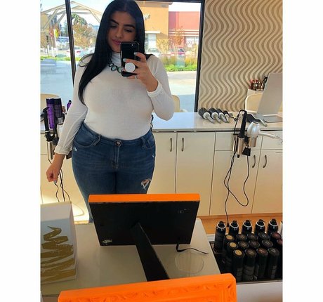 Charlotte Godoy OnlyFans Sextape geleakt