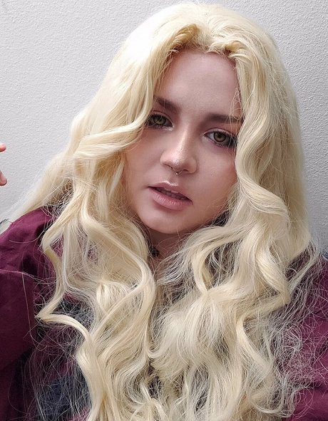 awoo exe OnlyFans-Leaks