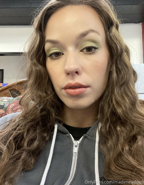 madimeadows Nacktbilder von OnlyFans geleakt