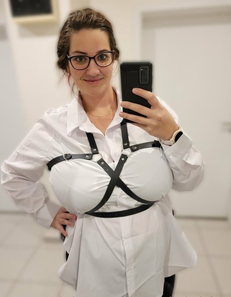 veronikajurisfree OnlyFans nackt