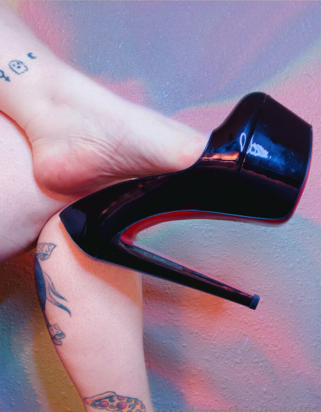 bukekki Nacktbilder auf OnlyFans