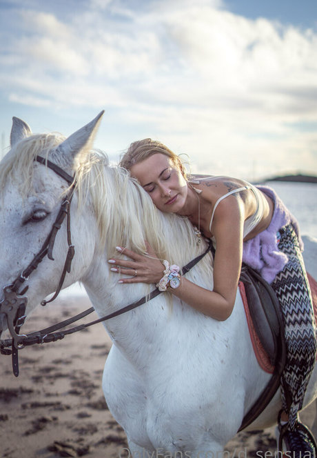 d sensual NurlyFans-Pornoleaks