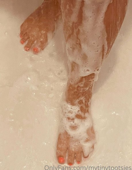 mytinytootsies Neuer OnlyFans Leak