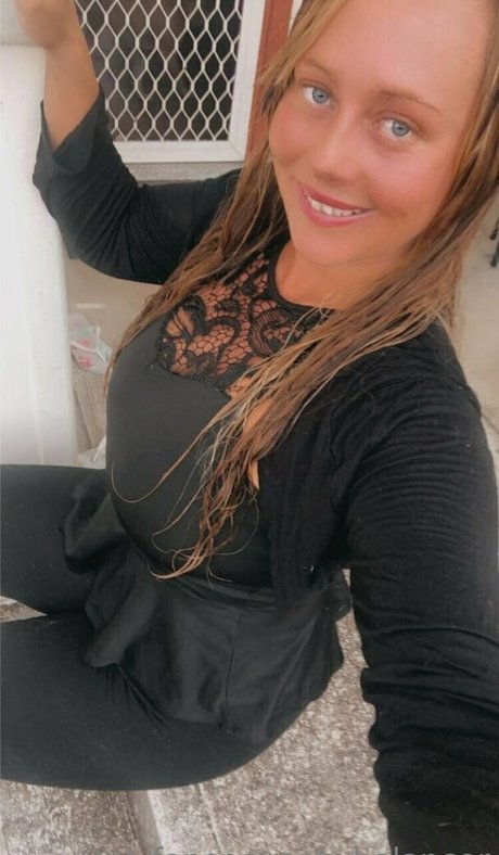 nevaehbalancer OnlyFans Pornografie