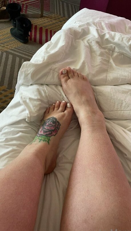 breedable wh0r3 Nacktbilder von OnlyFans