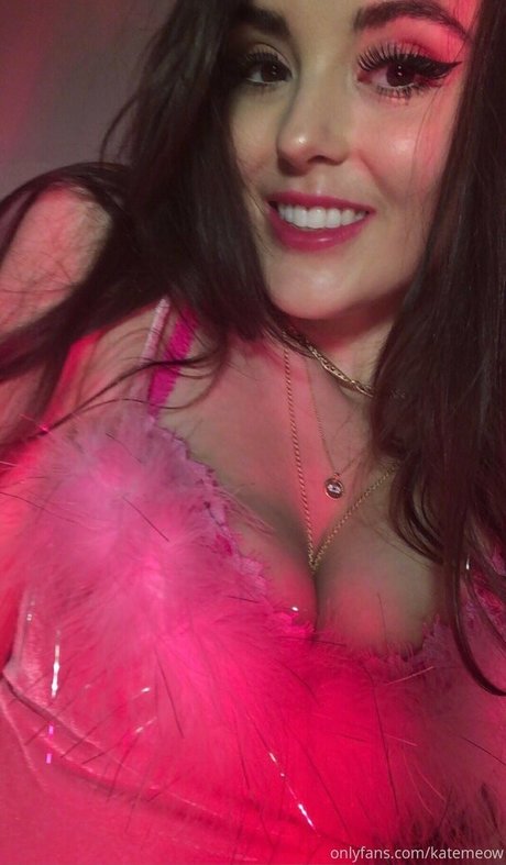 katemeow OnlyFans-Bilder