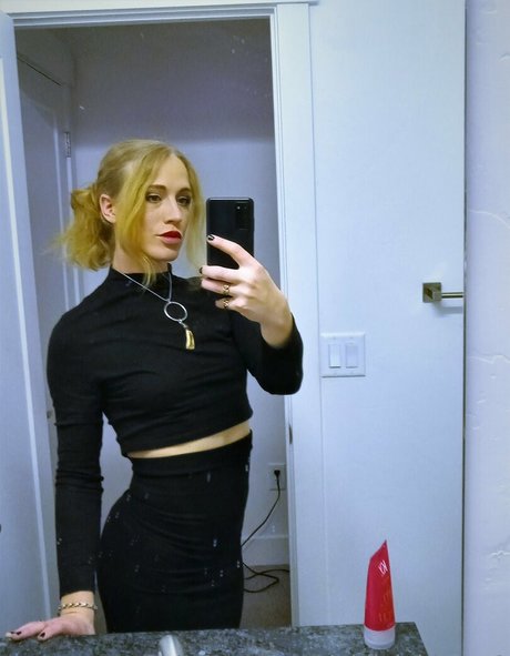 dahliainbloom1 Nacktbilder OnlyFans Leaks