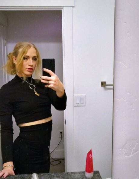 dahliainbloom1 Porn OnlyFans Leaks