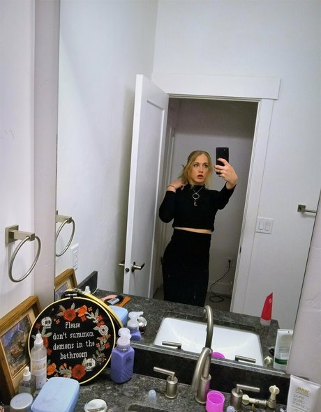 dahliainbloom1 Nacktbilder auf OnlyFans