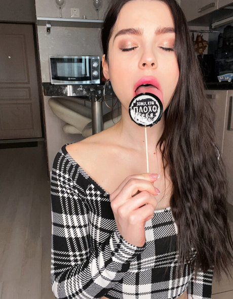 kurvige rothaarige onlyfans erotisch Portfolio