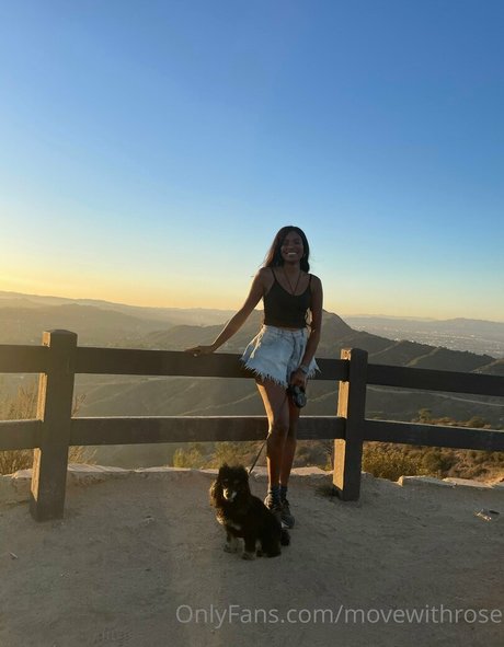 movewithrose OnlyFans geleakte Brüste