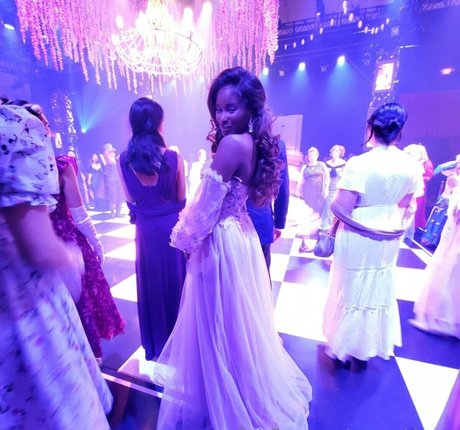 movewithrose OnlyFans Striptease