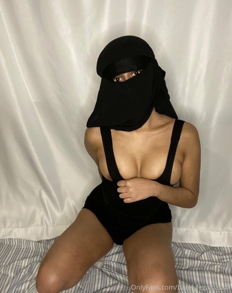 barelylegalhabibi Nackt OnlyFans Porn