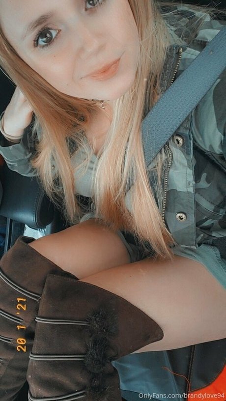 brandylove94 OnlyFans Sextape