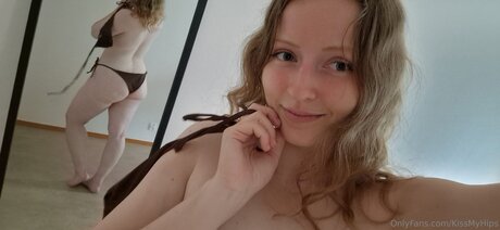 KissMyHips Leaked OnlyFans Bilder