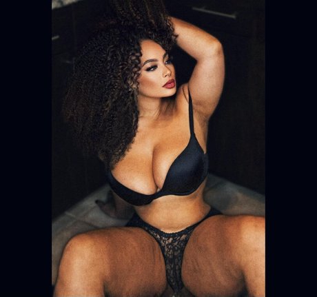 Lovesirensong OnlyFans X