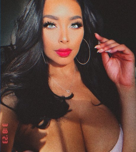 Lovesirensong OnlyFans-Bild