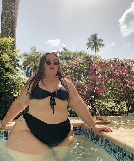 LuciaMaison Porn OnlyFans Leak