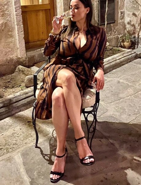 große milf-onlyfans kostenlos sexy Album