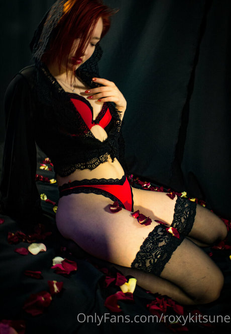 roxykitsune Leak von OnlyFans Pornografie