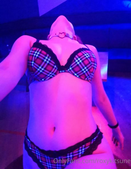 roxykitsune Bilder OnlyFans