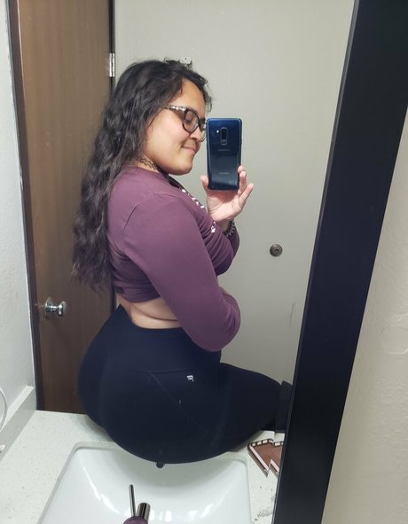 alexa bootythingsfree OnlyFans geleakte Pornografie