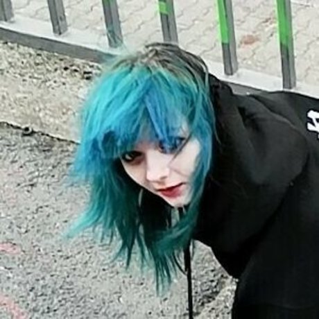 Id0lls Leaks von Nacktbildern auf OnlyFans