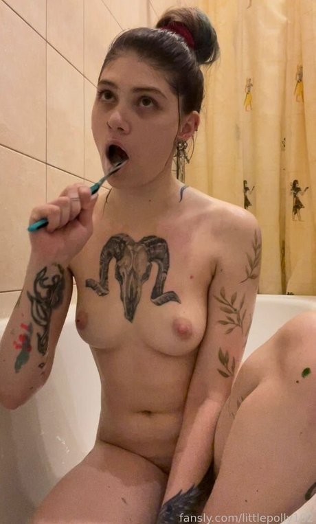 LittlePolly102 OnlyFans Mega