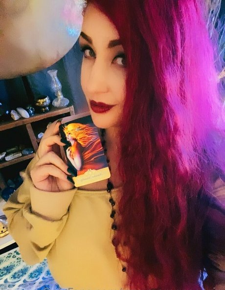 Monroemenagerie OnlyFans Pornografie geleakt