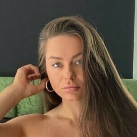 Bikerbiddie OnlyFans Nacktbilder geleakt