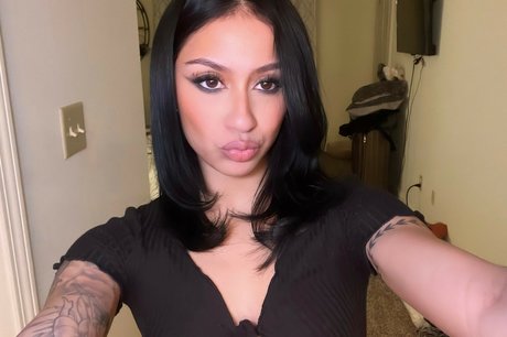 Latina Beauties OnlyFans Lesbisch