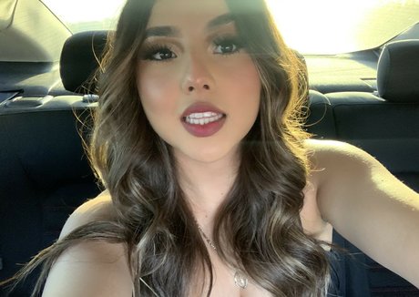 Gisselle Next Door Leaks von Nacktbildern auf OnlyFans